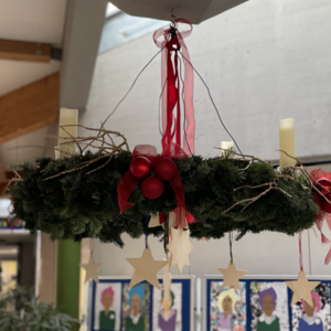 Weihnachtliche Impressionen aus dem Schulhaus